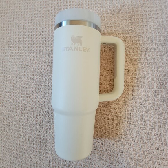30 oz Stanley - Picture 1 of 5